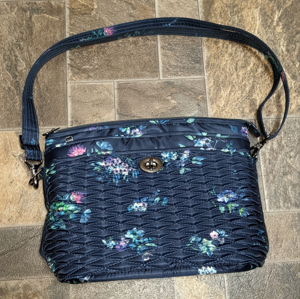 Lug Adagio - New
